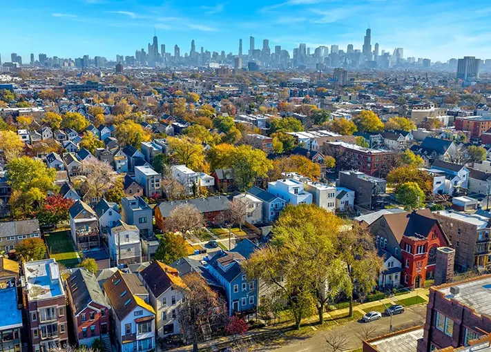 Logan Square (60647)